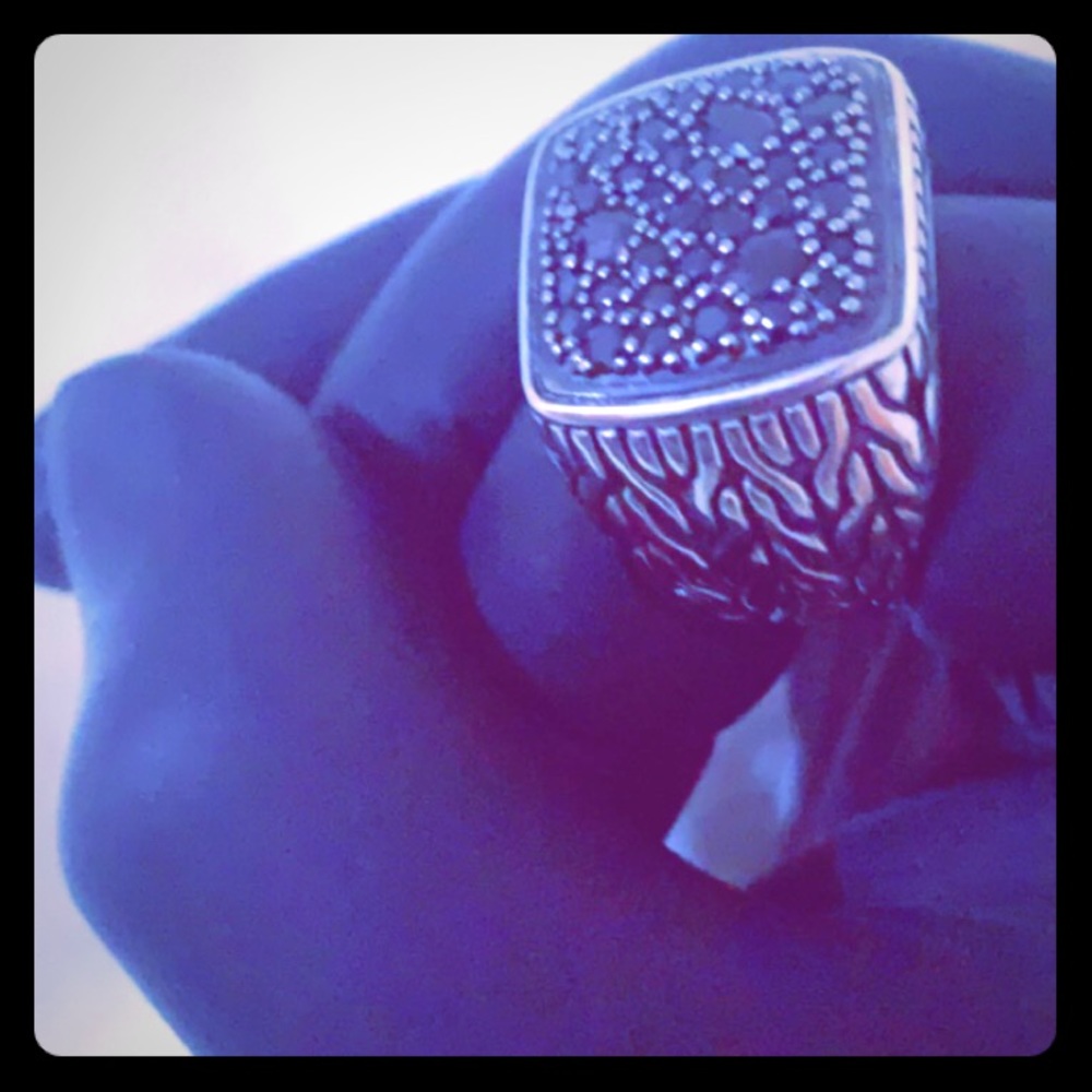John Hardy Black Sapphire Signet Ring size 10